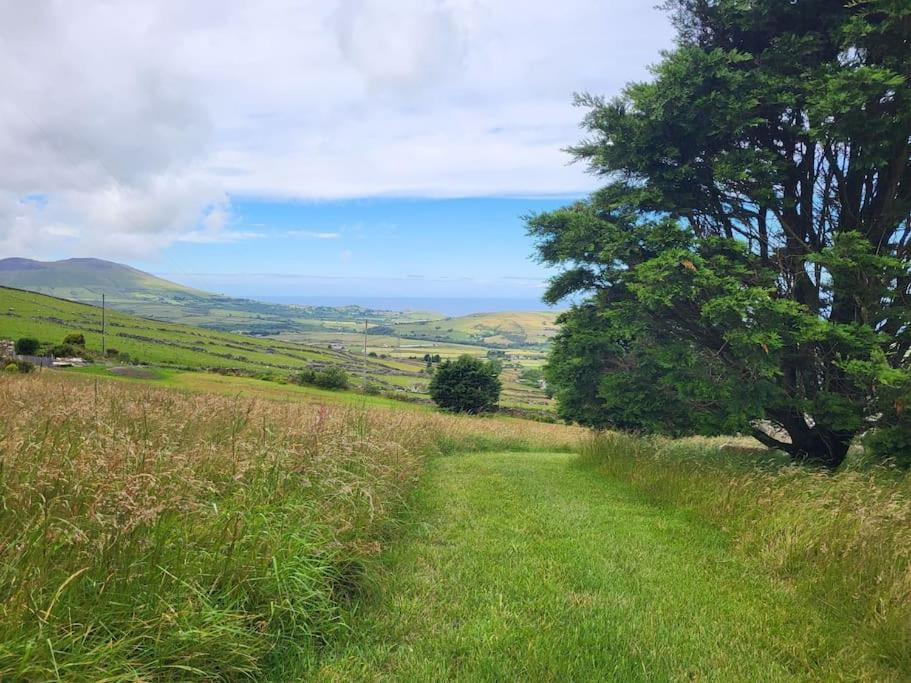 Villa Amazing Coastal & Sunset Views In Eryri Llanllyfni Esterno foto