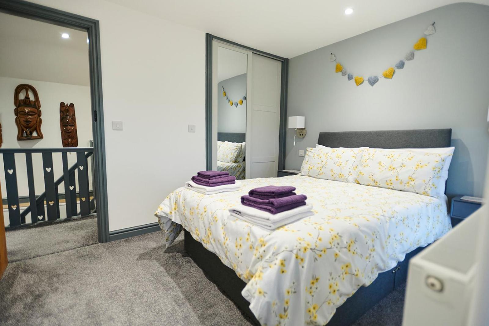 Villa Amazing Coastal & Sunset Views In Eryri Llanllyfni Esterno foto